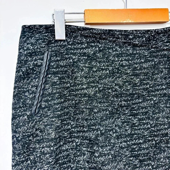 DYNAMITE  Grey faux wrap skirt - Picture 2 of 7